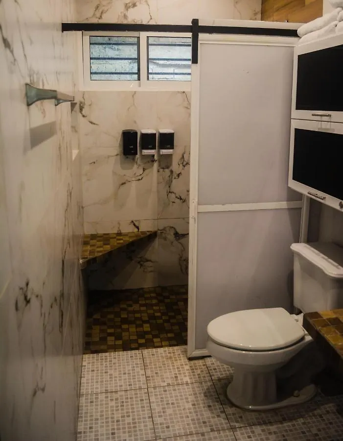 Casa Paloma Cerca De Centro Comercial Y Airport Chetumal