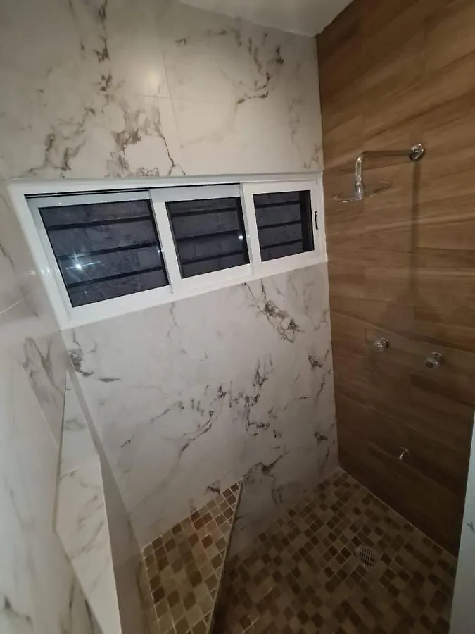 Casa Paloma Cerca De Centro Comercial Y Airport Chetumal