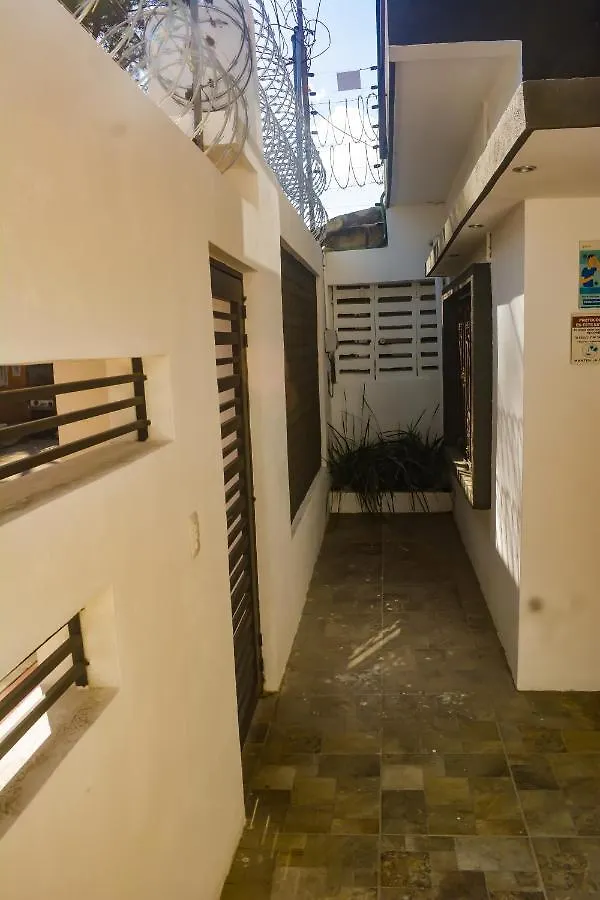 Casa Paloma Cerca De Centro Comercial Y Airport Chetumal Appartamento