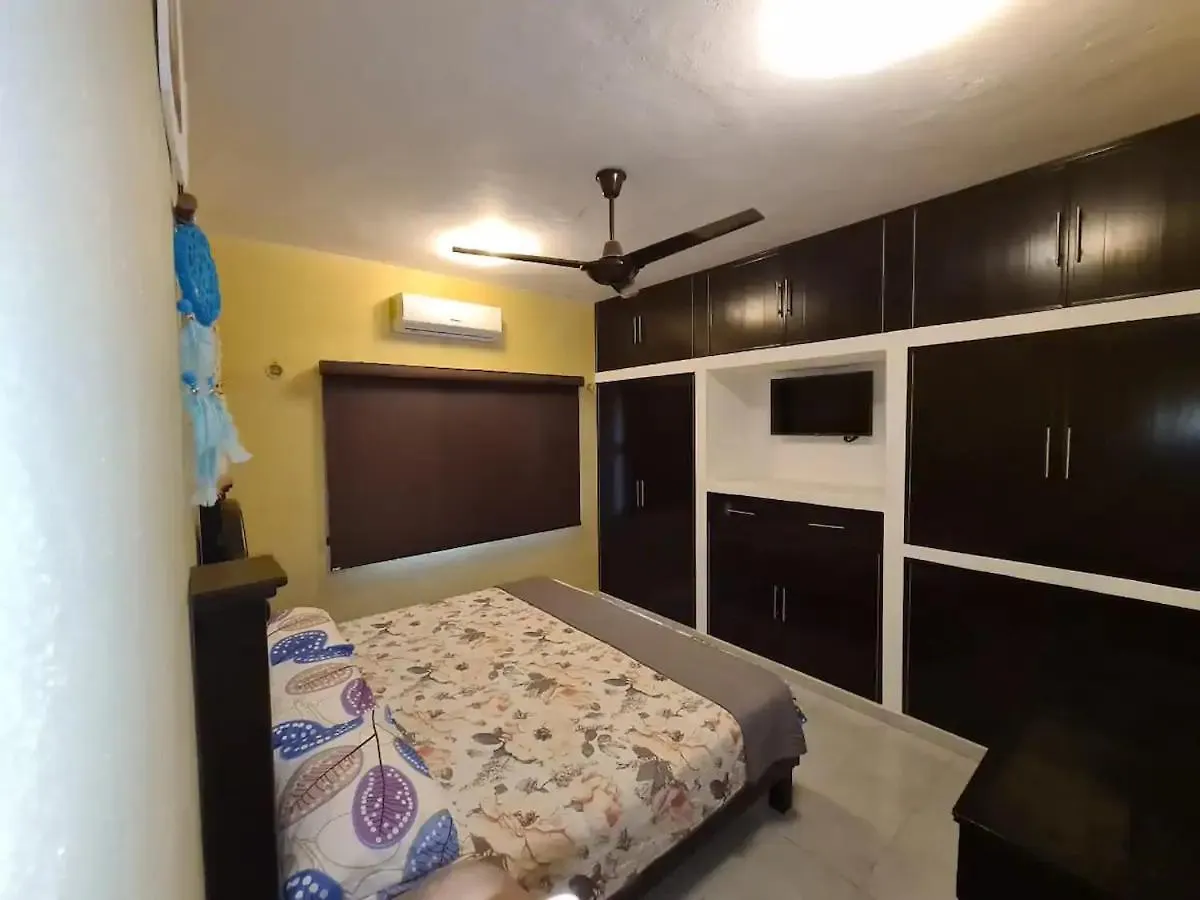 Casa Paloma Cerca De Centro Comercial Y Airport Chetumal Apartmán