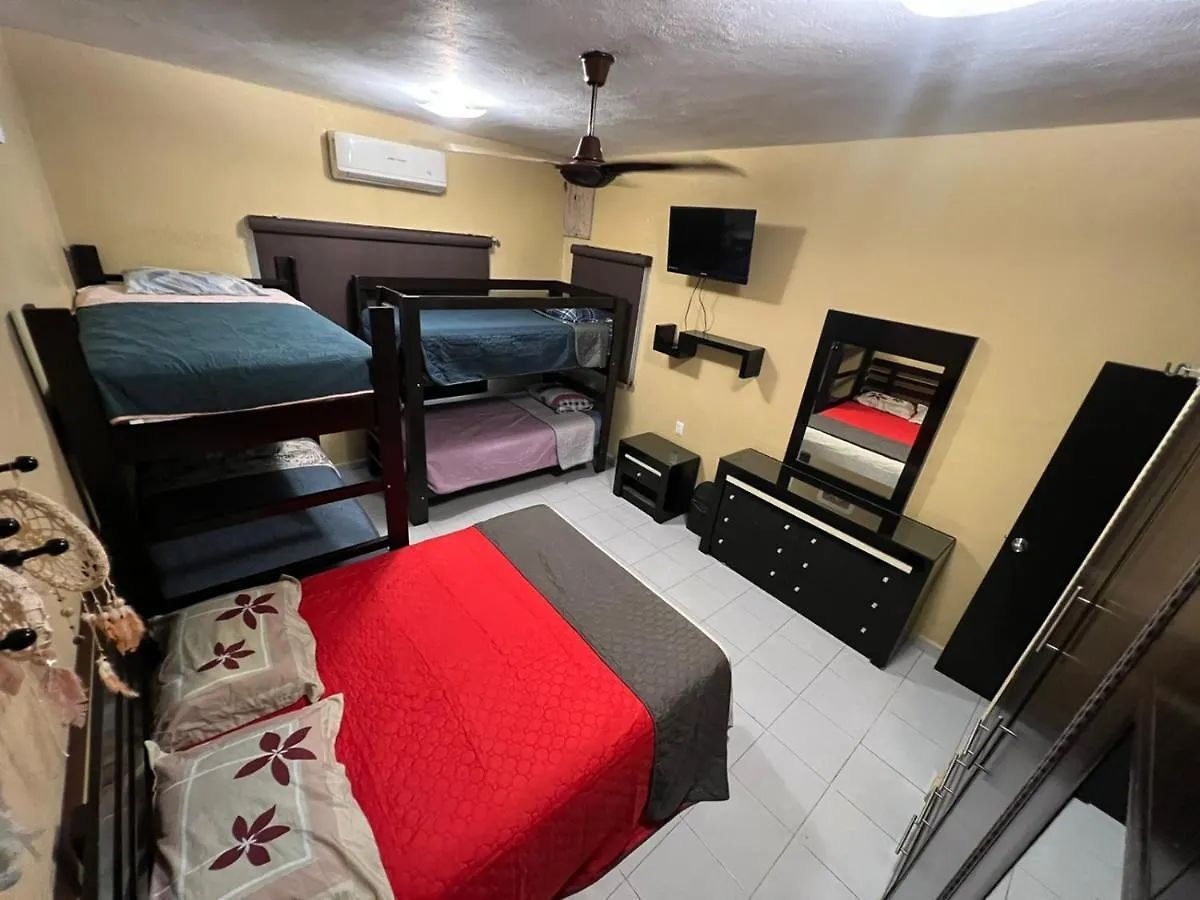 Casa Paloma Cerca De Centro Comercial Y Airport Chetumal Apartmán